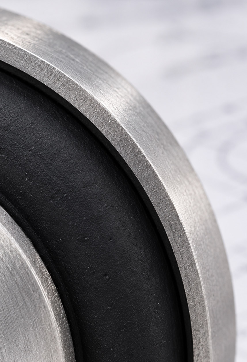 Zoom sur l'armature extérieure d'une articulation élastique