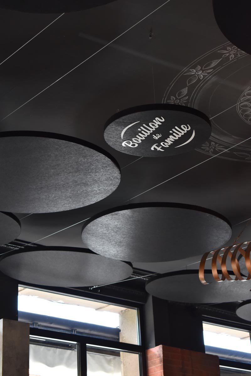Panneau acoustique PET personnalisé Bouillon de Famille